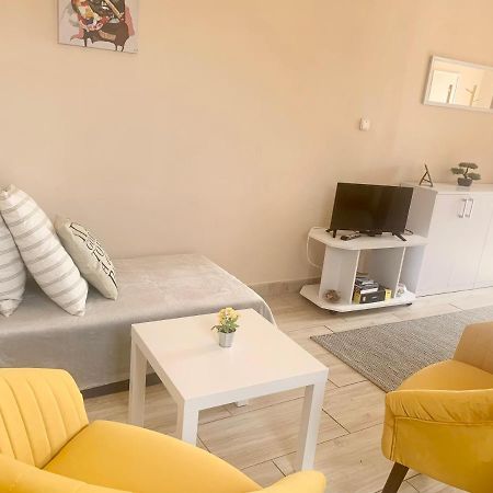 Lelle -kert Apartman 03 Balatonlelle Eksteriør bilde